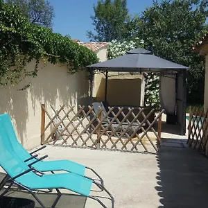  Appartement Un Coin En Provence